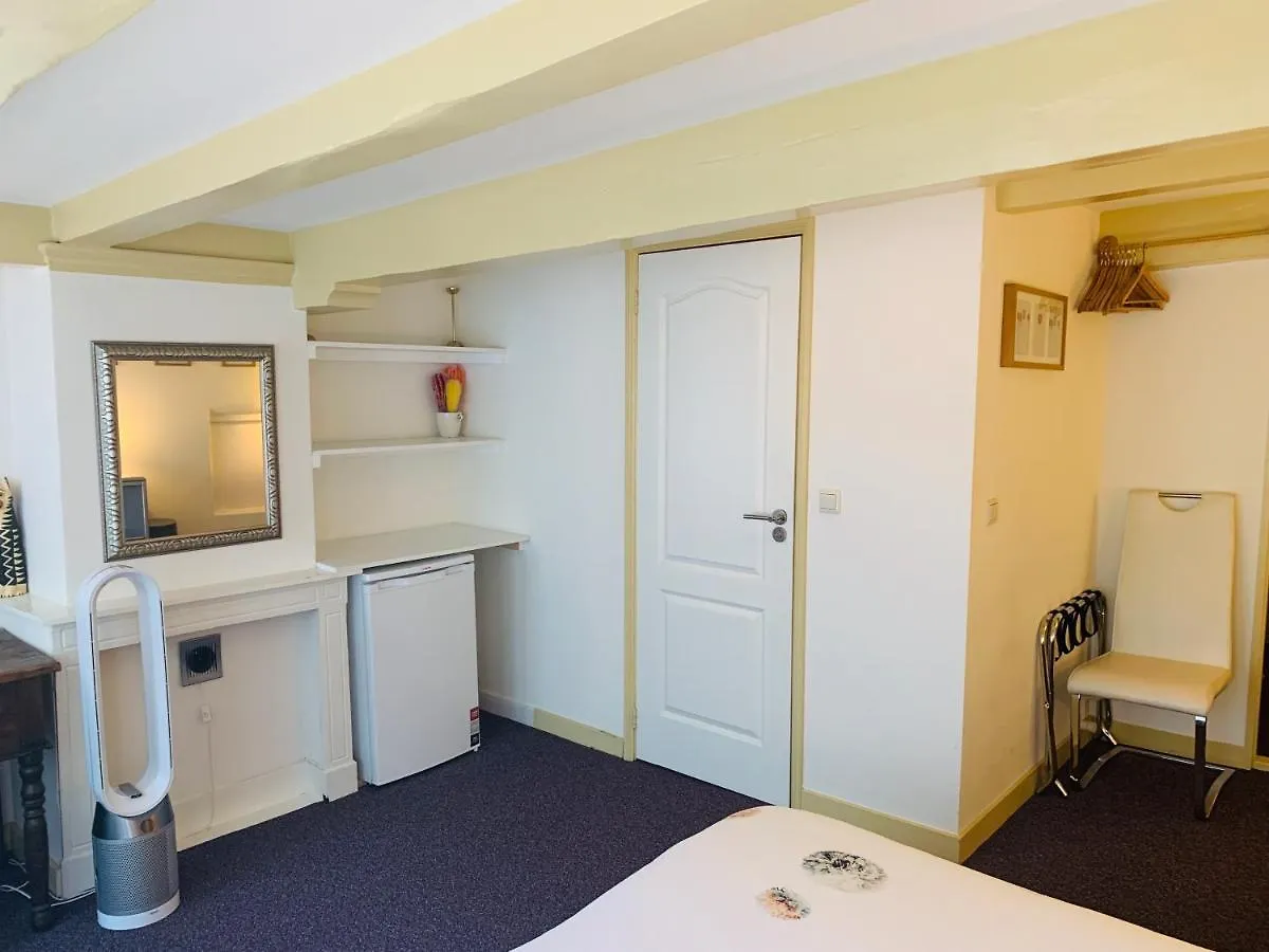 Amsterdam Central Guest House