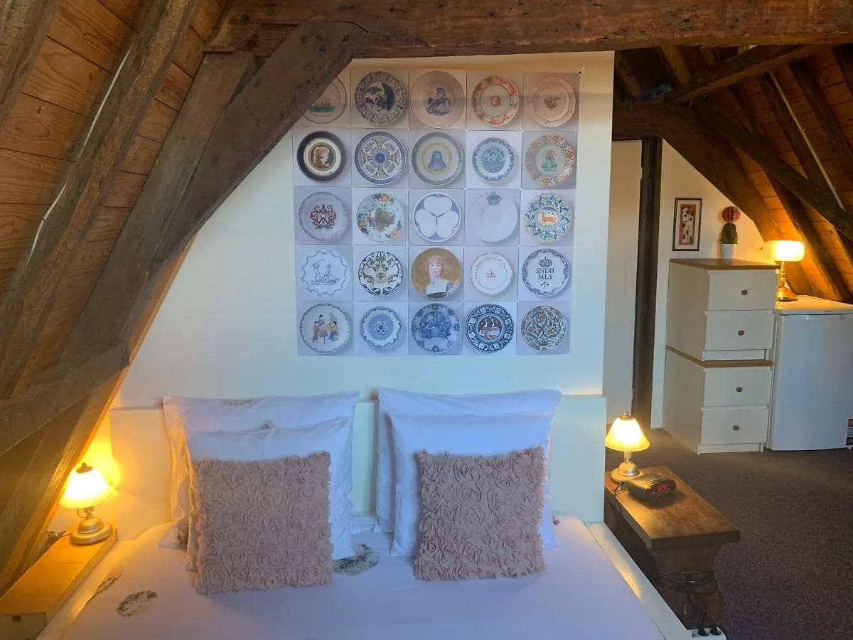 Amsterdam Central Guest House